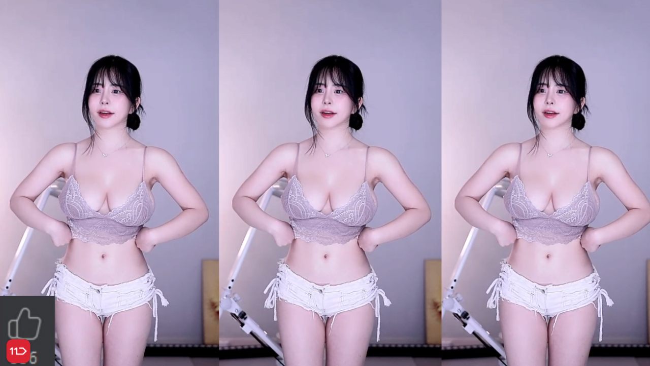 레이스 브라렛 입은  민가유 가슴골 모양 보니 확신의 자연산