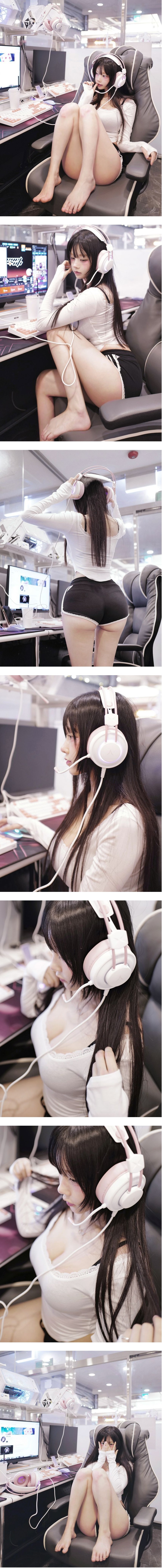 뉴린스 해린 느낌나는 유요..PC방에서 돌핀팬츠 야벅지 노출