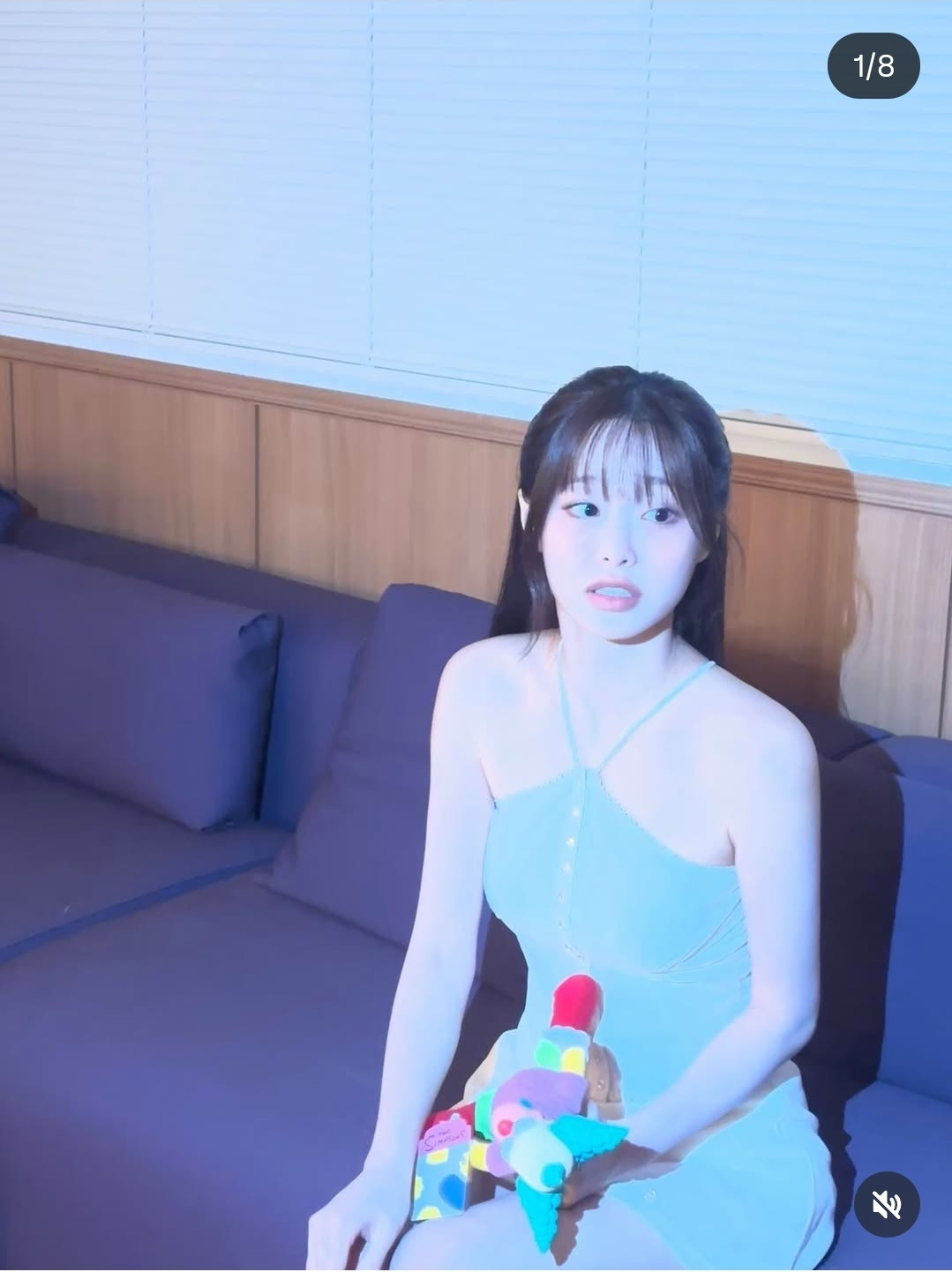 츄 시원한 화이트 홀터넥 원피스 상큼한 겨드랑이 페로몬
